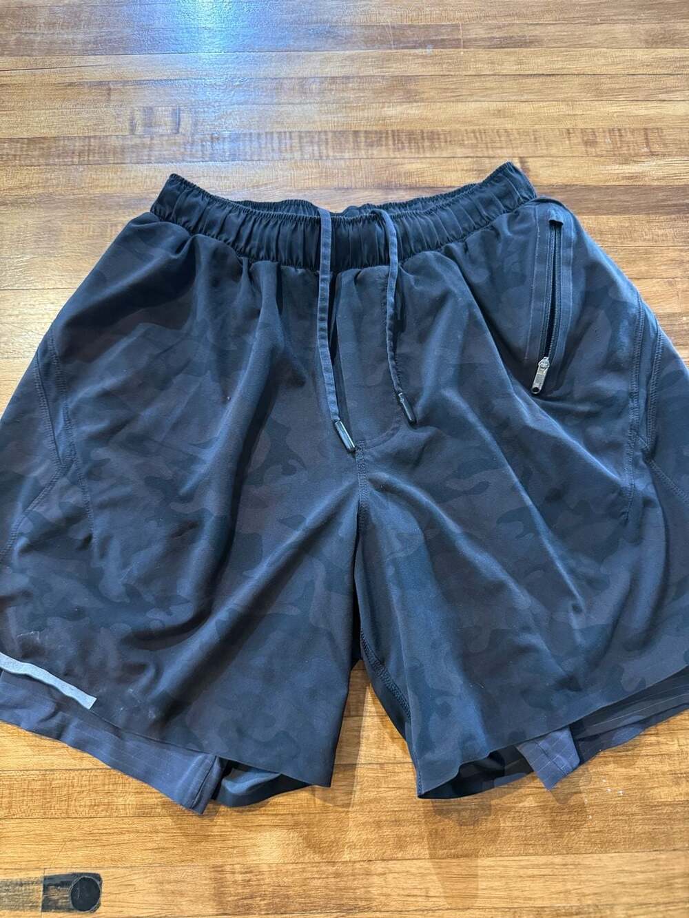 Lululemon Mens Camo Compression Shorts (g17)